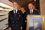 Vévoda z Kentu a velvyslanec ve Francii Pavel Fischer s portrétem gen. Lišky